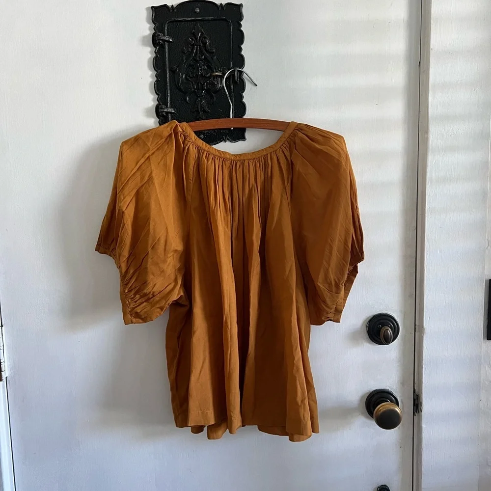Doen Rust Brown Puff-Sleeve Blouse